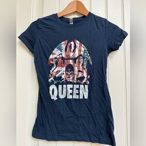 Next Level Apparel Queen Navy Blye Slim Fit Graphic T-Shirt. Size M